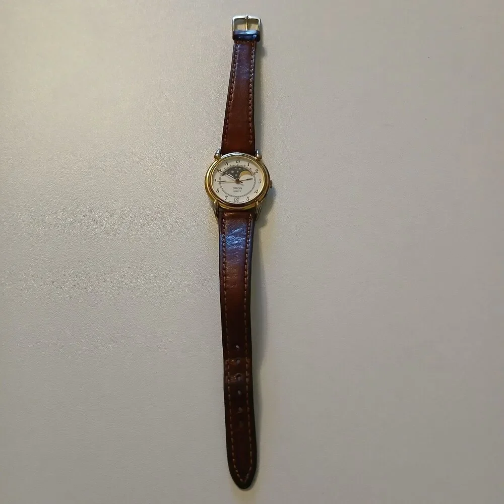 Parts/Repair Vintage 90s Orion Swiss Quartz Moon Phase Watch Leather Strap 26mm